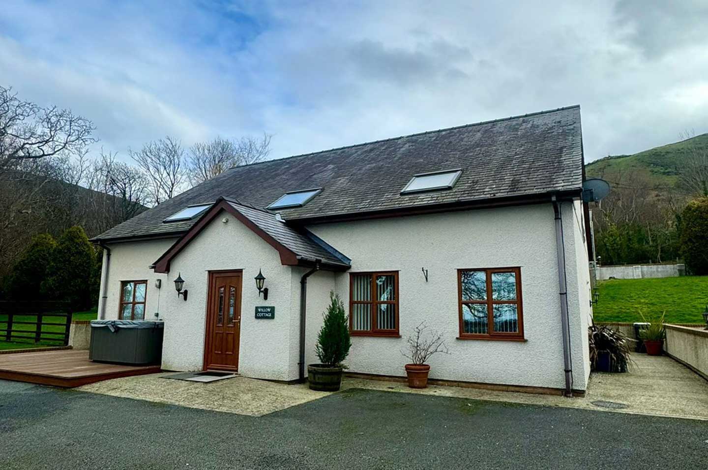 Willow cottage | Graiglwyd Springs Holiday Cottages